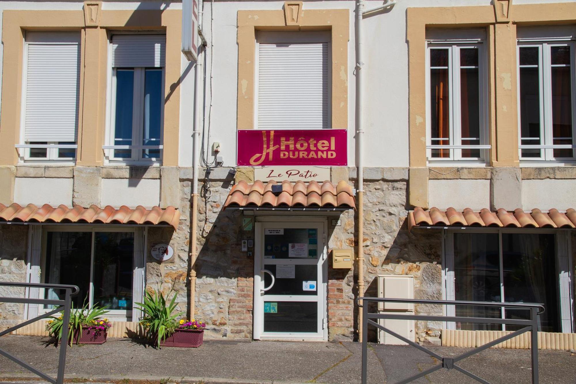Hotel Durand Le Patio Alès Esterno foto
